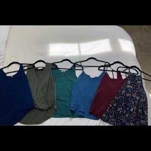 women’s tanks/thin strap tops